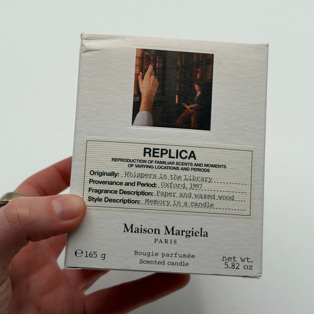 Maison Margiela Replica scented candle Whispers in the Library NEW